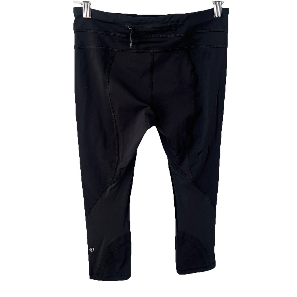 Lululemon Black Crop Athletic Pants Leggings Pockets Stretch Size 6